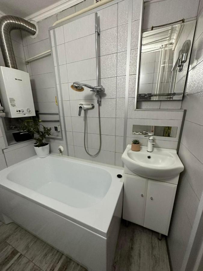 Ferienwohnung Stella4 Sanok Exterior foto